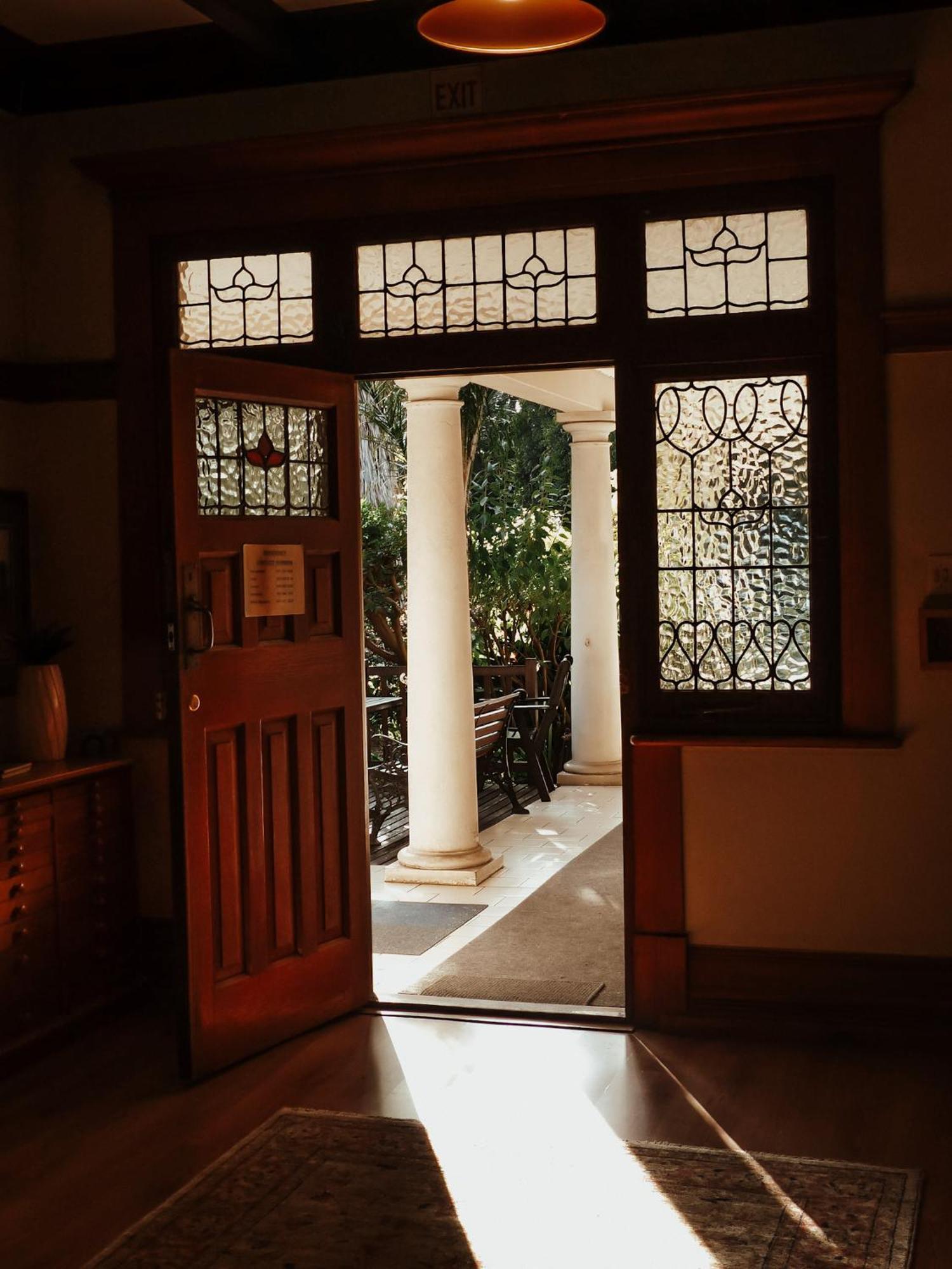 King George'S Guest House พอร์ตเอลิซาเบธ ภายนอก รูปภาพ